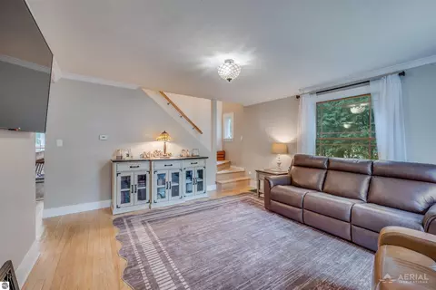 Living - 112 Wright St, West Branch, MI 48661 photo 1 of 2