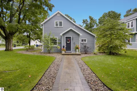201 W Fifteenth St, Traverse City, MI 49684
