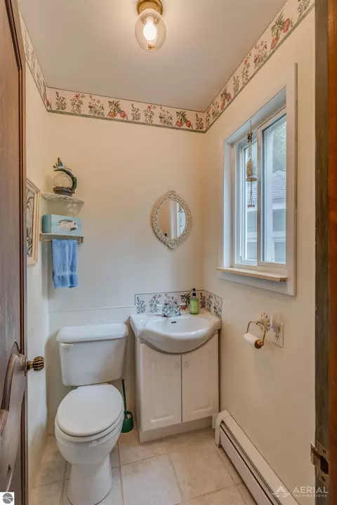 Bath - 2689 Husak Rd, Standish, MI 48658 photo 1 of 6