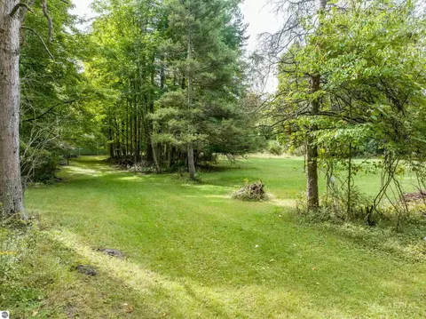 Exterior - 2689 Husak Rd, Standish, MI 48658 photo 9 of 12