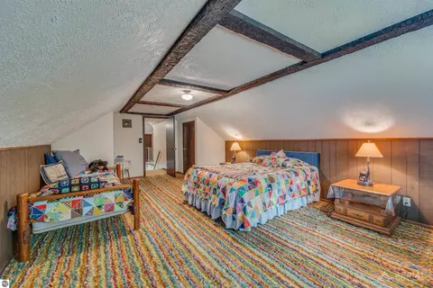 Bedroom - 2689 Husak Rd, Standish, MI 48658 photo 4 of 4