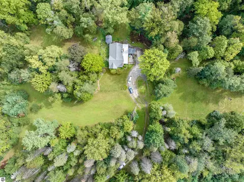 View/Area - 2689 Husak Rd, Standish, MI 48658 photo 6 of 7