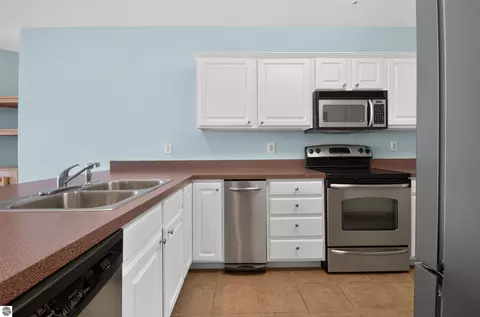Kitchen - 576 N Huron Rd # 102, Au Gres, MI 48703 photo 1 of 3