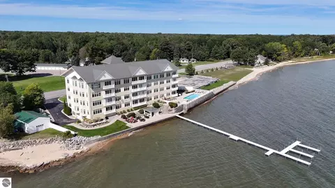 Other - 576 N Huron Rd # 102, Au Gres, MI 48703 photo 9 of 11