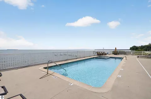 Exterior - 576 N Huron Rd # 102, Au Gres, MI 48703 photo 9 of 10