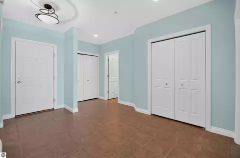 Entry Way - 576 N Huron Rd # 102, Au Gres, MI 48703 photo 2 of 2