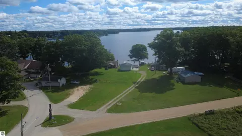 View/Area - 797 Kenyon Rd, Lupton, MI 48635 photo 3 of 3