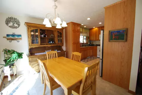 Dining - 797 Kenyon Rd, Lupton, MI 48635 photo 2 of 2