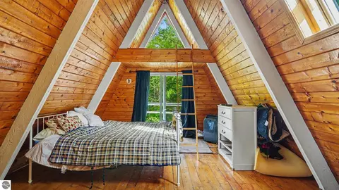 Bedroom - 5250 Logging Trl, Sears, MI 49679 photo 1 of 3
