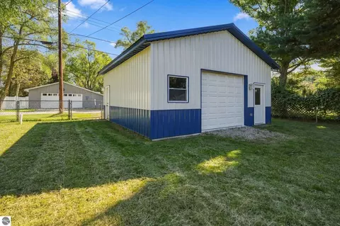 Other - 707 Pine St, Elk Rapids, MI 49629 photo 12 of 15
