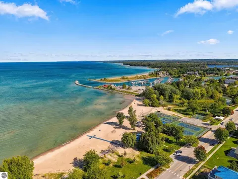 View/Area - 707 Pine St, Elk Rapids, MI 49629 photo 1 of 14