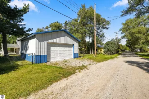 Other - 707 Pine St, Elk Rapids, MI 49629 photo 13 of 15