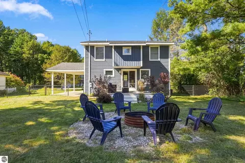 Other - 707 Pine St, Elk Rapids, MI 49629 photo 11 of 15