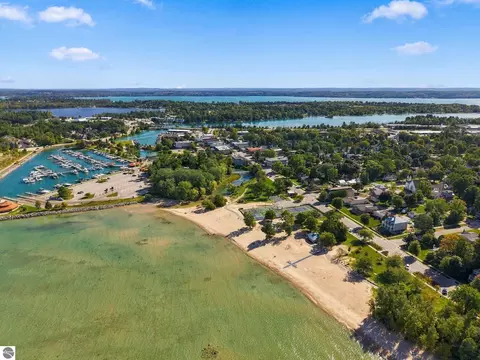 View/Area - 707 Pine St, Elk Rapids, MI 49629 photo 13 of 14