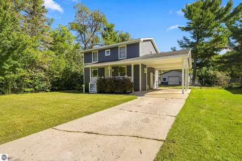 Other - 707 Pine St, Elk Rapids, MI 49629 photo 2 of 15