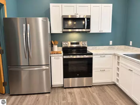 Kitchen - 2879 J Maddy Pkwy, Interlochen, MI 49643 photo 4 of 4