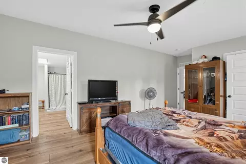 Bedroom - 4358 Witmere Us-131 S, Charlevoix, MI 49720 photo 11 of 11