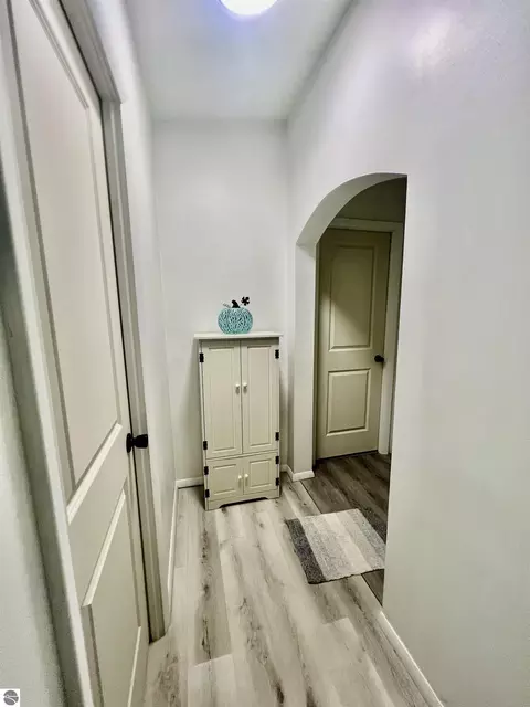 Entry Way - 691 N Duffield Rd, Sumner, MI 48889 photo 1 of 2