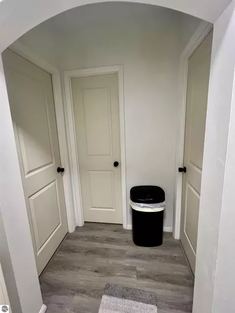 Entry Way - 691 N Duffield Rd, Sumner, MI 48889 photo 2 of 2