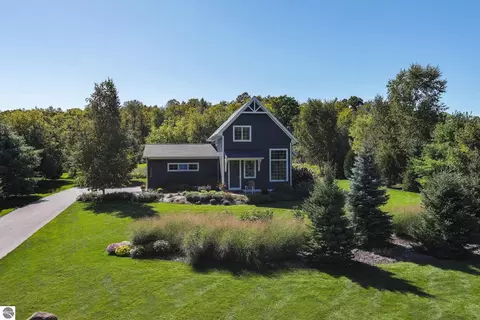 10624 E Lot 11 E Ora Lee Ln, Suttons Bay, MI 49682