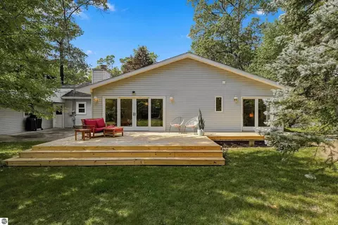 539 Terrace Dr, Traverse City, MI 49686