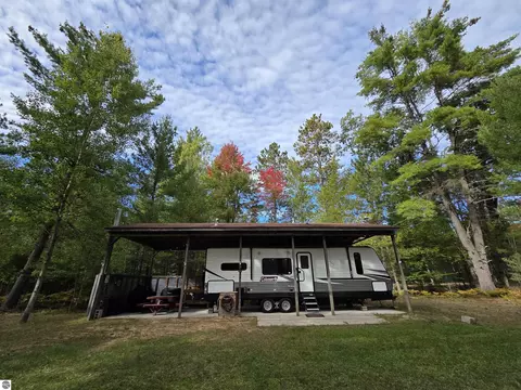 3467 River Park Dr, Grayling, MI 49738 photo 8