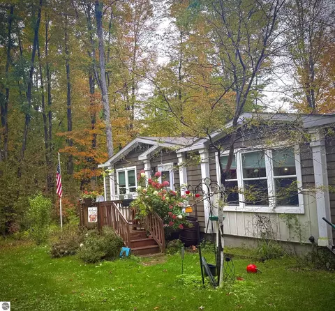 2278 Beeman Rd, Bellaire, MI 49615