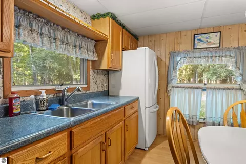 Kitchen - 8702 Deadstream Rd, Honor, MI 49640 photo 3 of 4