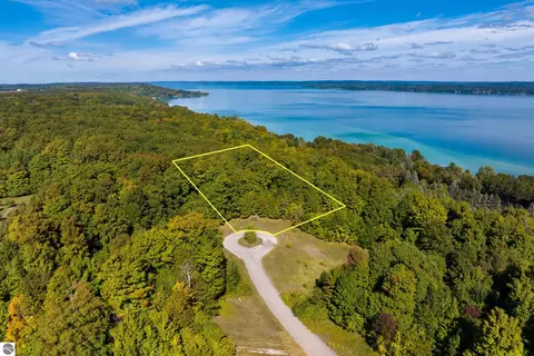 lot8 Timber Valley Ct, Rapid City, MI 49676