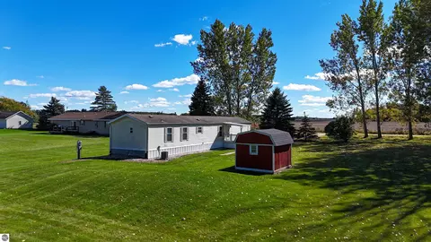 Exterior - 6065 E Millbrook Rd, Mount Pleasant, MI 48858 photo 1 of 3