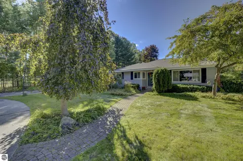 644 Cromwell, Traverse City, MI 49686