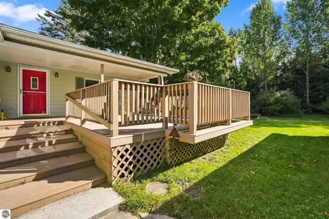 Exterior - 406 E Third, Elk Rapids, MI 49629 photo 3 of 8