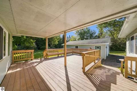 Exterior - 406 E Third, Elk Rapids, MI 49629 photo 6 of 8