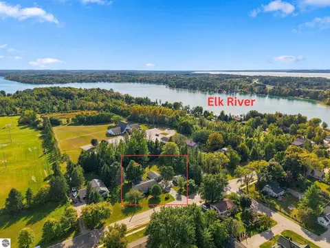 View/Area - 406 E Third, Elk Rapids, MI 49629 photo 9 of 12