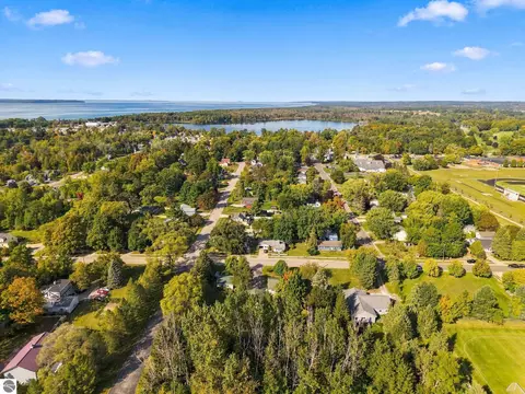 View/Area - 406 E Third, Elk Rapids, MI 49629 photo 7 of 12