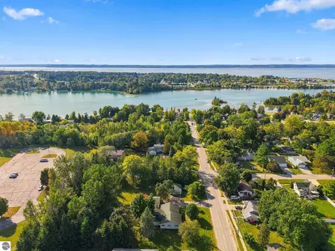View/Area - 406 E Third, Elk Rapids, MI 49629 photo 5 of 12