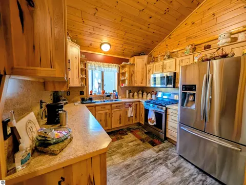 Kitchen - 2911 White Rd, Au Gres, MI 48703 photo 1 of 6