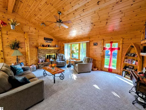 Living - 2911 White Rd, Au Gres, MI 48703 photo 3 of 5