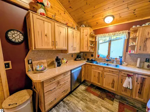 Kitchen - 2911 White Rd, Au Gres, MI 48703 photo 3 of 6