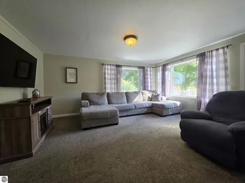 Living - 9201 E Jerseyville St, Shepherd, MI 48883 photo 1 of 1