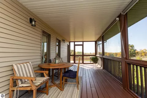 Exterior - 9355 W Blanchard Rd, Blanchard, MI 49310 photo 10 of 18