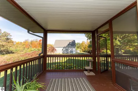 Exterior - 9355 W Blanchard Rd, Blanchard, MI 49310 photo 11 of 18