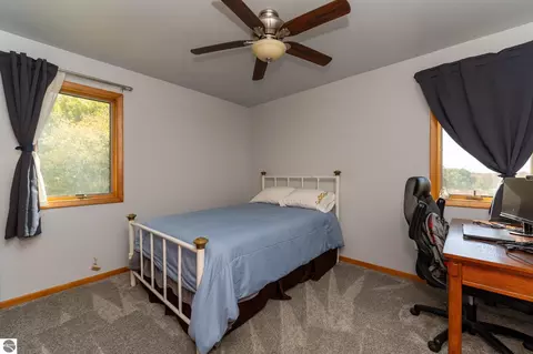 Bedroom - 9355 W Blanchard Rd, Blanchard, MI 49310 photo 1 of 1