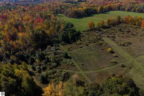 View/Area - 9355 W Blanchard Rd, Blanchard, MI 49310 photo 6 of 6