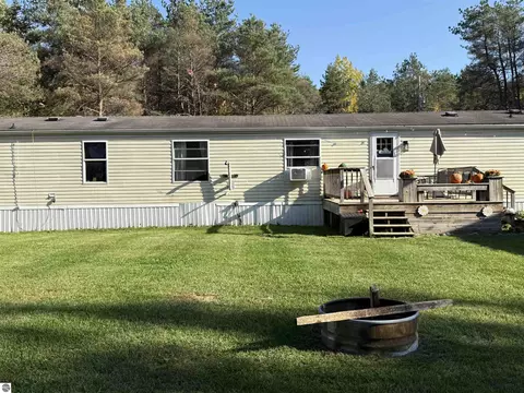 9899 E 18 12 Rd, Manton, MI 49663 photo 20