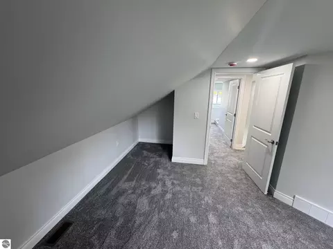 Bedroom - 4120 Clendening Rd, Gladwin, MI 48624 photo 3 of 5