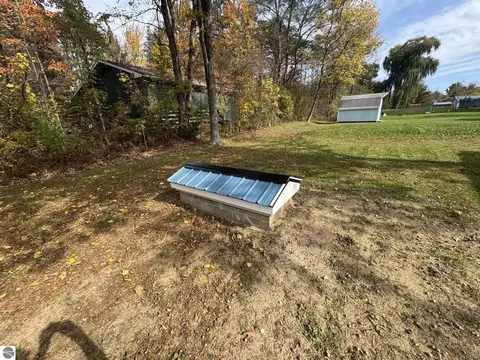 Exterior - 4120 Clendening Rd, Gladwin, MI 48624 photo 7 of 12