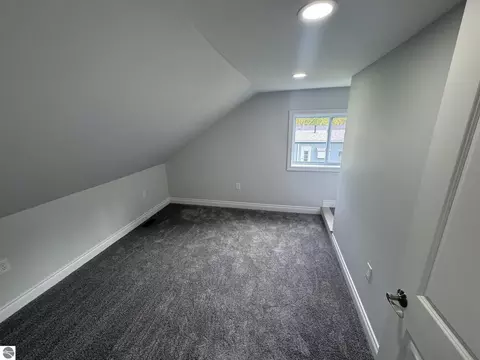 Bedroom - 4120 Clendening Rd, Gladwin, MI 48624 photo 5 of 5
