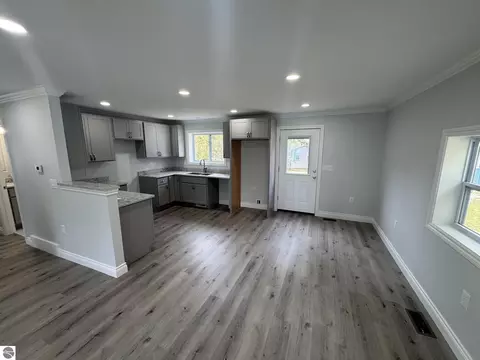 Living - 4120 Clendening Rd, Gladwin, MI 48624 photo 1 of 3