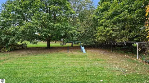 Exterior - 515 N Ithaca St, Ithaca, MI 48847 photo 2 of 2